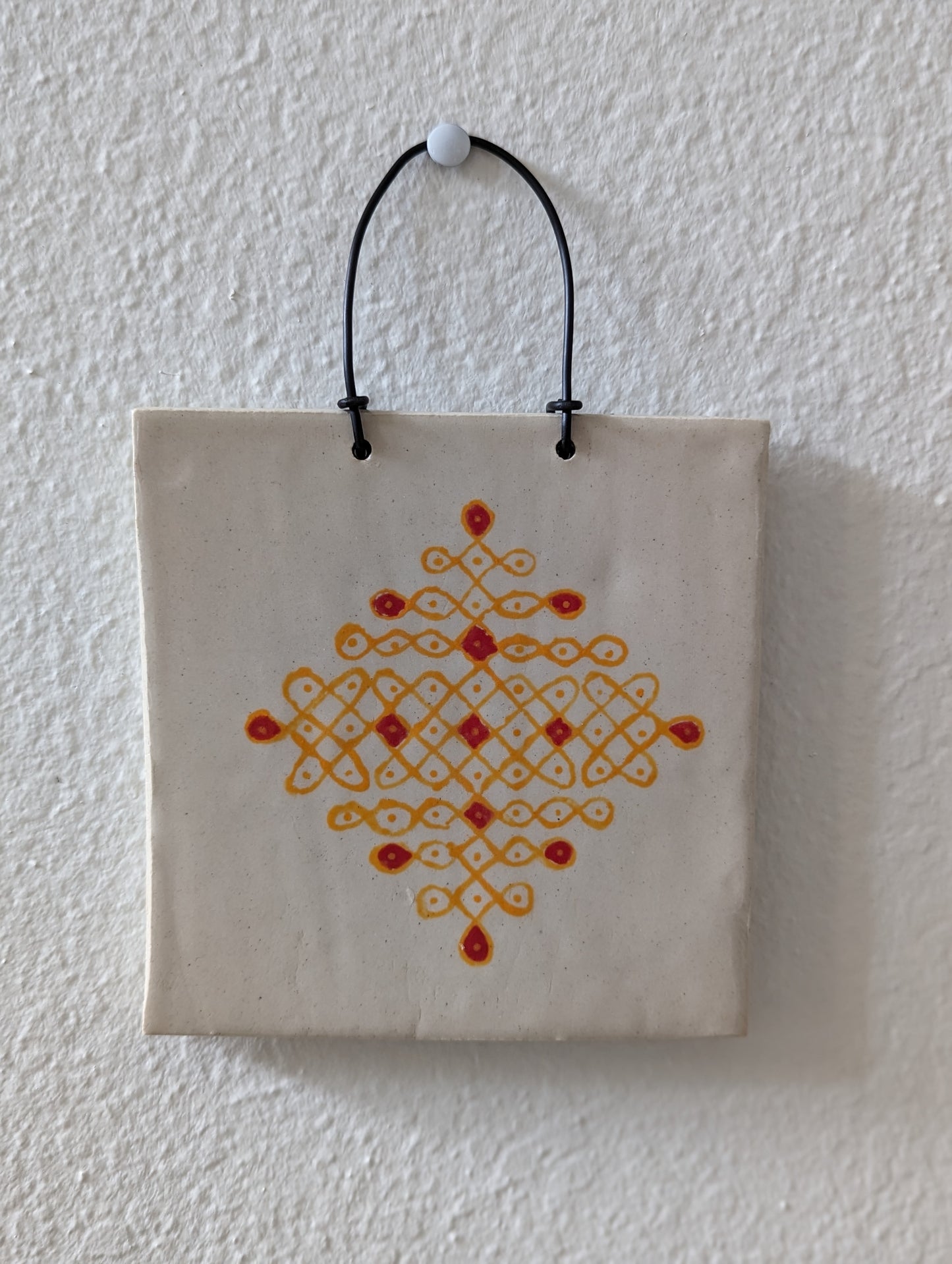 Ceramic Pops : Tiles with Geometrical Lines and Curves, Decorative Art from South India