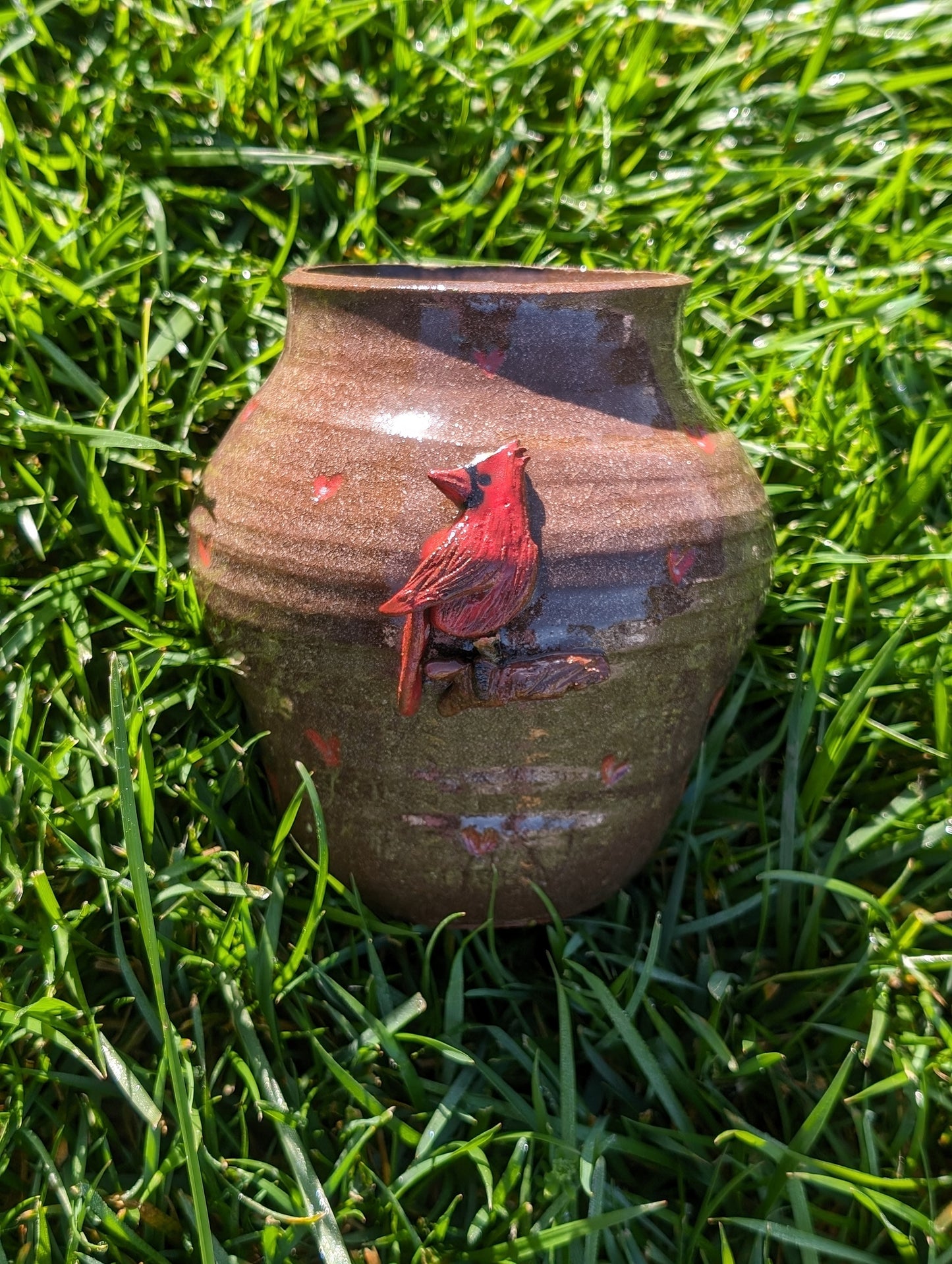 Enchanted Heart: Handcrafted Cardinal Vase Captures Spring's Majesty